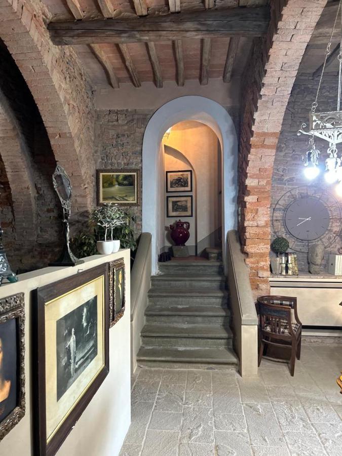 Borgo Di Beppe E Gloria Suite Сан Джовани Валдарно Екстериор снимка